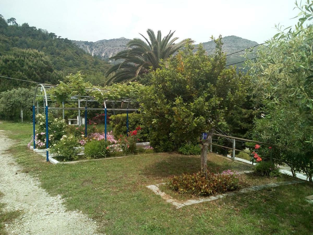 Hotel Kinira Exterior photo